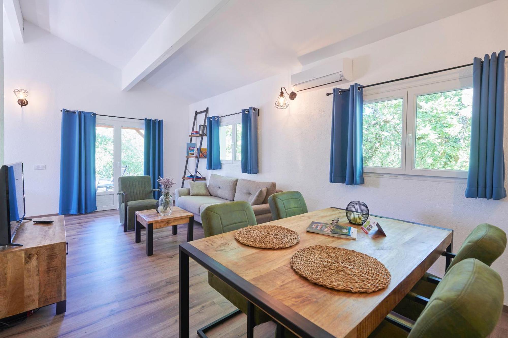 Francecomfort - Village Des Cigales Mauroux  Экстерьер фото